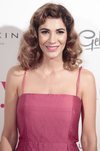 Cecilia Gessa con el cabello rizado en la inauguración de la Mercedeces-Benz Fashion Week en Madrid 2018
