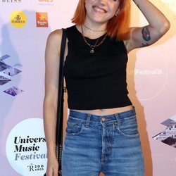 Angy Fernández con el cabello naranja en el concierto de Steve Tyler 2018