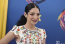 Anna Hopkins con una coleta en los Premios Teen Choice 2018