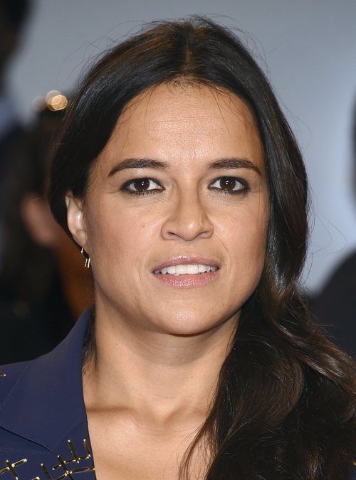 Michelle Rodriguez con un beauty muy soso en el Festival Internacional de Cine de Toronto 2018