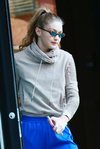 Gigi Hadid haciendo recados por Nueva York con unas ojeras hasta los pies