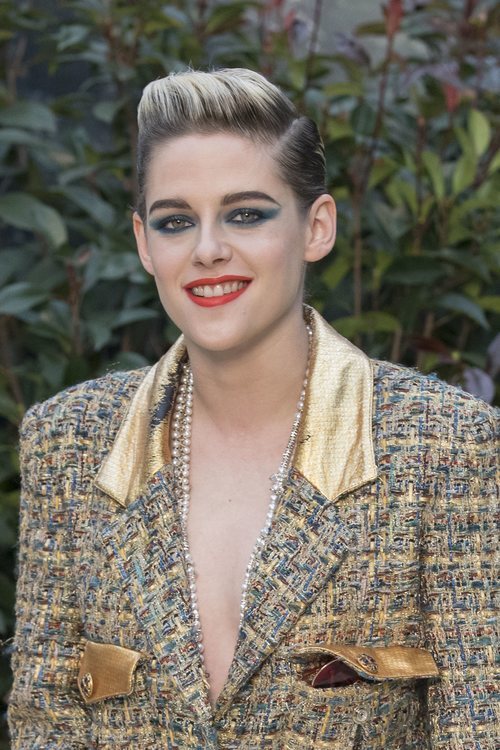 Kristen Stewart sobrecarga su beauty look 