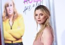Betty Gilpin en la presentación de la película 'Isn't It Romantic'
