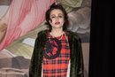 Helena Bonham Carter con pintalabios rosa fucsia