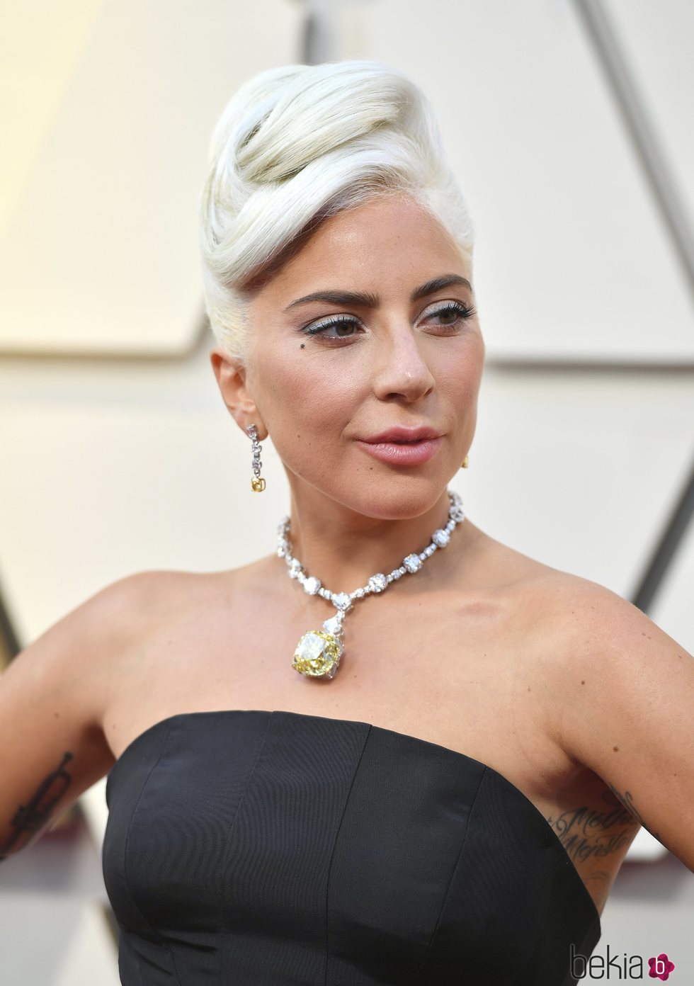 Lady Gaga con un beauty look impecable