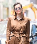 Bella Thorne con el pelo desaliñado