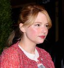 Haley Bennett durante la cena de Chanel tras el Festival de Cine de Tribeca 2019