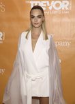 Cara Delevingne en la alfombra roja de los premios TrevorLive 2019 en Nueva York