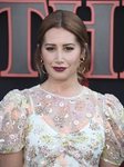 Ashley Tisdale en la presentación de la tercera temporada de Stranger Things