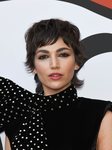 Úrsula Coberó en la premier de La Casa de Papel con un beauty look de alfombra roja