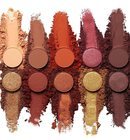 Sombras de ojos de la nueva colección 'Fire Collection' de Kim Kardashian