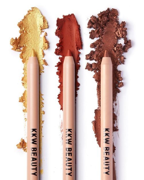 Delineadores de ojos de la nueva colección 'Fire Collection' de Kim Kardashian