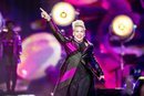 Pink se sube al escenario de Horsens en Dinamarca con un beauty look con exceso de colorete y pelo quebradizo