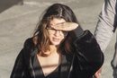 Selena Gomez sin maquillaje paseando por Londres