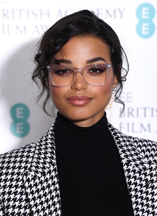 Ella Balinska en los nominados de los premios Bafta 2020