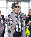 Rihanna con un beauty look dejado en el aeropuerto de Nueva York enero 2020