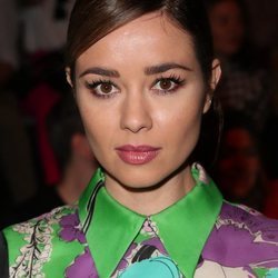 Dafne Fernández con un beauty look ideal