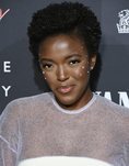 Krys Marshall con un beauty look inadecuado