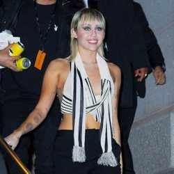 Miley Cyrus acude al desfile de Marc Jacobs en Nueva York