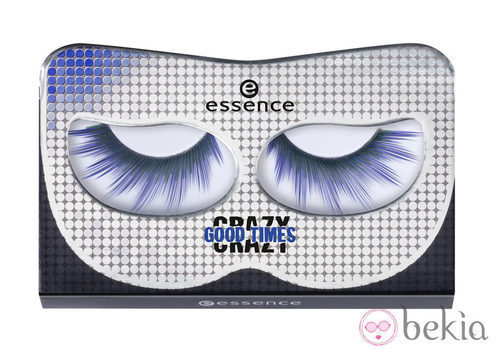 Pestañas postizas azules de la línea 'Crazy Good Times' de Essence