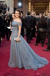 Penélope Cruz con peinado estilo años 20 en los Oscars 2012