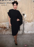 El peinado de Selma Blair en la presentación de la colección de Maison Martin Magiela para H&M