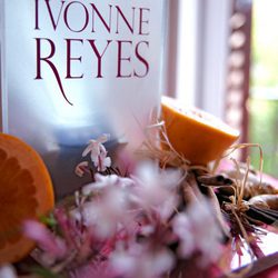 'IR', la nueva fragancia de Ivonne Reyes