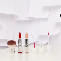 Selección de la línea de cosméticos de Bershka