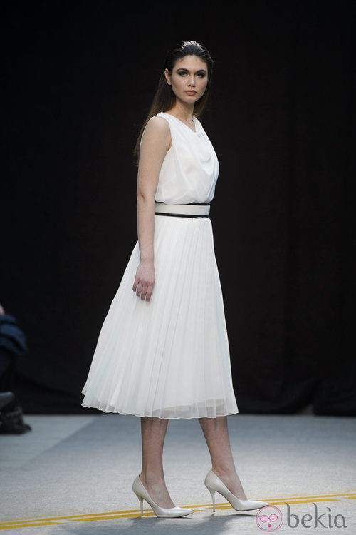 Maquillaje de ojos en dorado de Maybelline NY en MFShow Women en Madrid