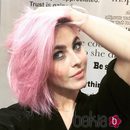 Julianne Hough se transforman en un "unicornio" rosa