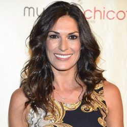 Verónica Hidalgo ojos marcados para profundizar con su mirada