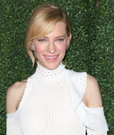 Cate Blanchett apuesta por colores rosa para su maquillaje