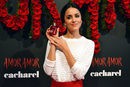 Macarena García, embajadora de 'Amor Amor' de Cacharel