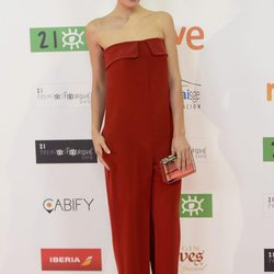 Ana Rujas lució  un recogido muy desaliñado en los Premios Forqué