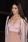Gigi Hadid luce su nuevo look para el desfile de Balmain en París