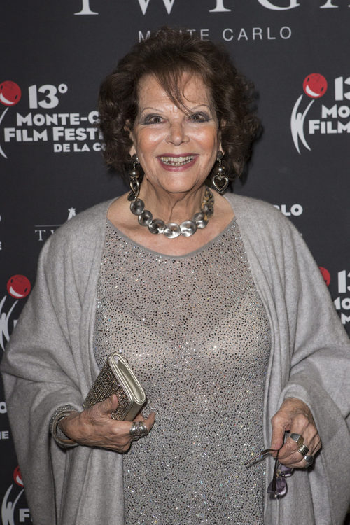Claudia Cardinale con un flequillo extraño