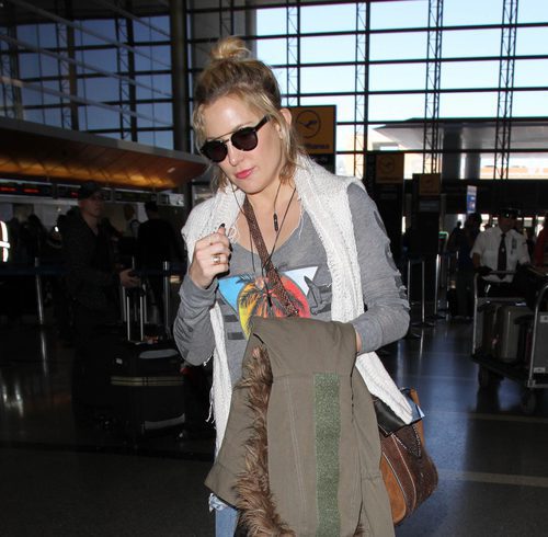 Kate Hudson con look informal en Los Angeles