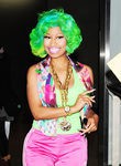 Nicki Minaj llegando a Tokyo 2012