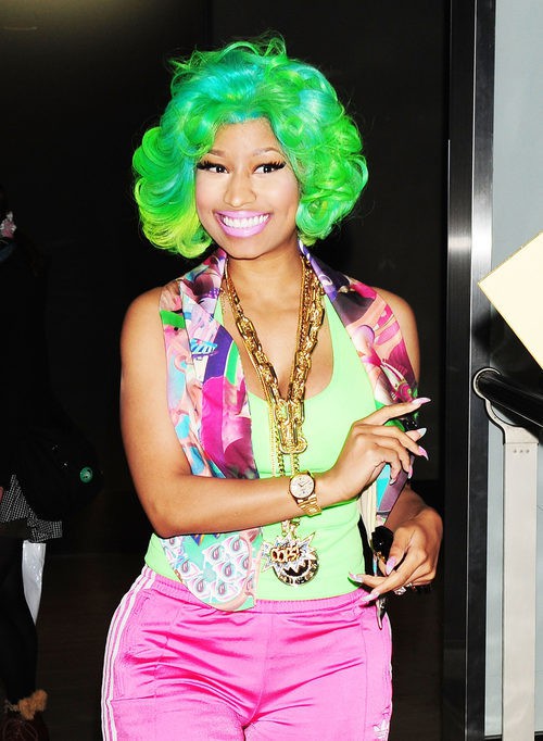 Nicki Minaj llegando a Tokyo 2012