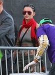 Ruby Rose con trenzas verdes en Coachella 2016