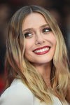 Elizabeth Olsen en la premier de Londres de 'Captain America: Civil War'