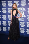 Karlie Kloss en la fiesta 'Blue Obssesion' de L'oréal Paris durante el Festival de Cannes 2016