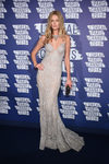 Toni Garrn en la fiesta 'Blue Obssesion' de L'oréal Paris durante el Festival de Cannes 2016