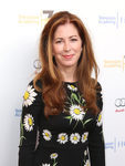 Dana Delany con la melena despeinada en los Premios de la Academia de Televisión