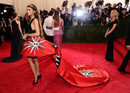 Zendaya en la gala MET 2015 con una melena ondulada