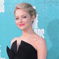 Una dulce Emma Stone en los MTV