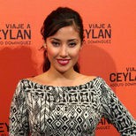 Giselle Calderon cambia el moño por la coleta