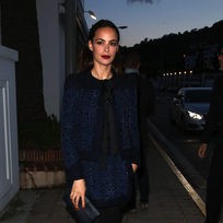 Los seductores labios burdeos de Bérénice Bejo