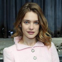 Las cejas masculinas de Natalia Vodianova