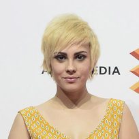 Alba García se pasa al bob amarillo pollo
